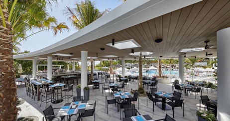 Nautilus Pool Bar & Grill
