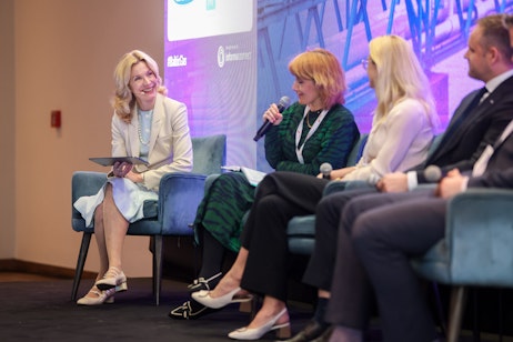 Panel of at Baltic LNG & New Energies Forum