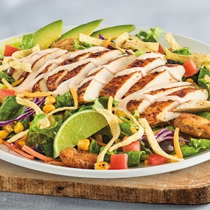 WINNER 2010: Red Robin Gourmet Burgers | Southwest Ancho Chicken Salad