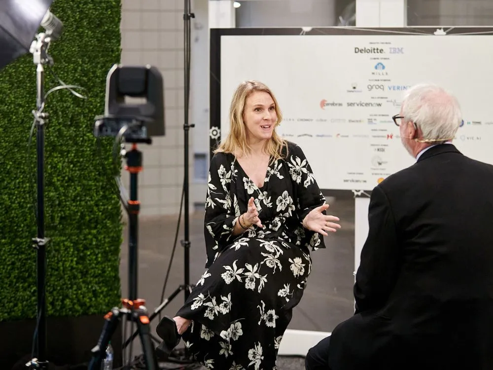 Chuck Martin conducts interview at The AI Summit London