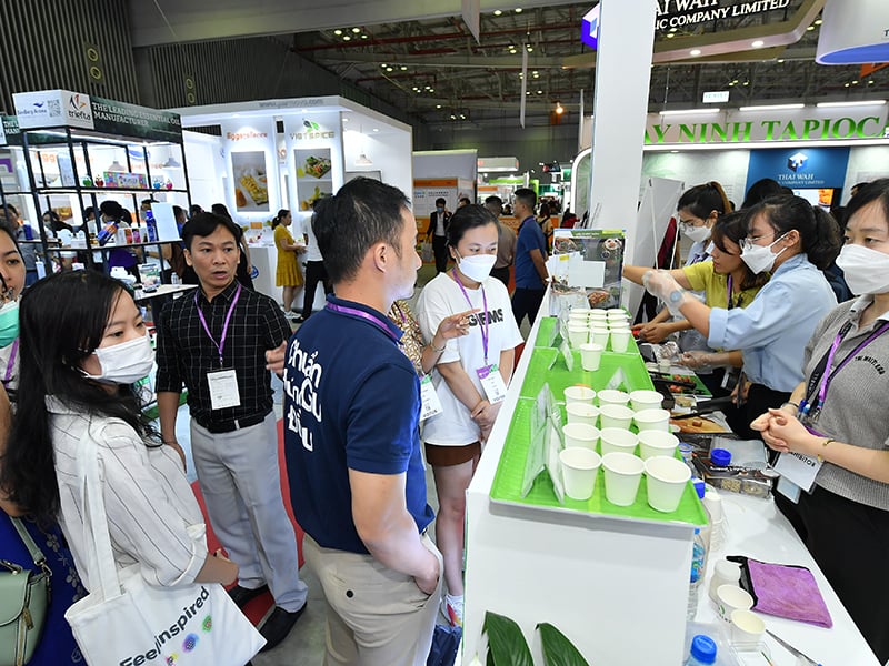 Exhibit at Fi Vietnam