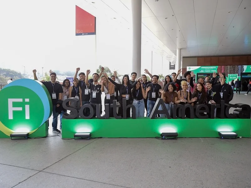 Travel Visa for Fi South America