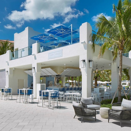 Surf House Bar & Grill