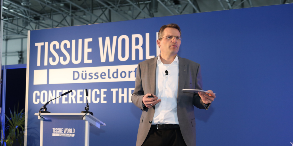 Speaker presenting at Tissue World conference