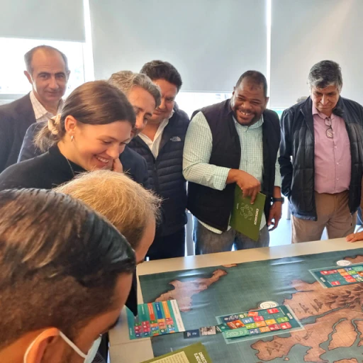 A role game accelerates the adoption of UN SDGs in port communities