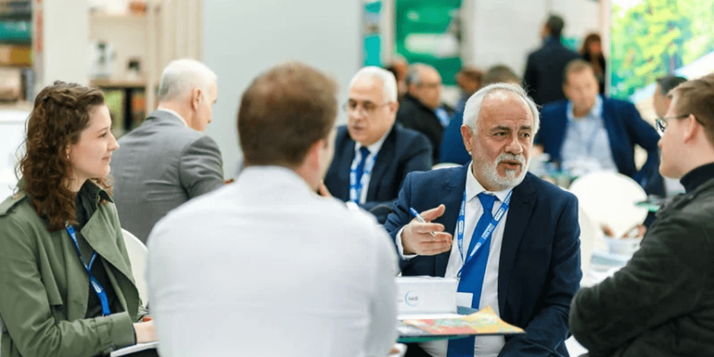 Visitors networking at Tissue World