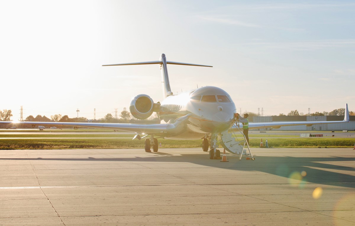 VistaJet Offers Covid-19 Support