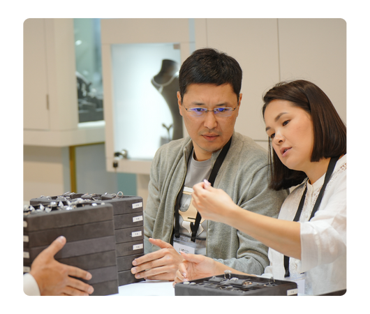 Воспользуйтесь отраслевым опытом и профессионализмом организаторов