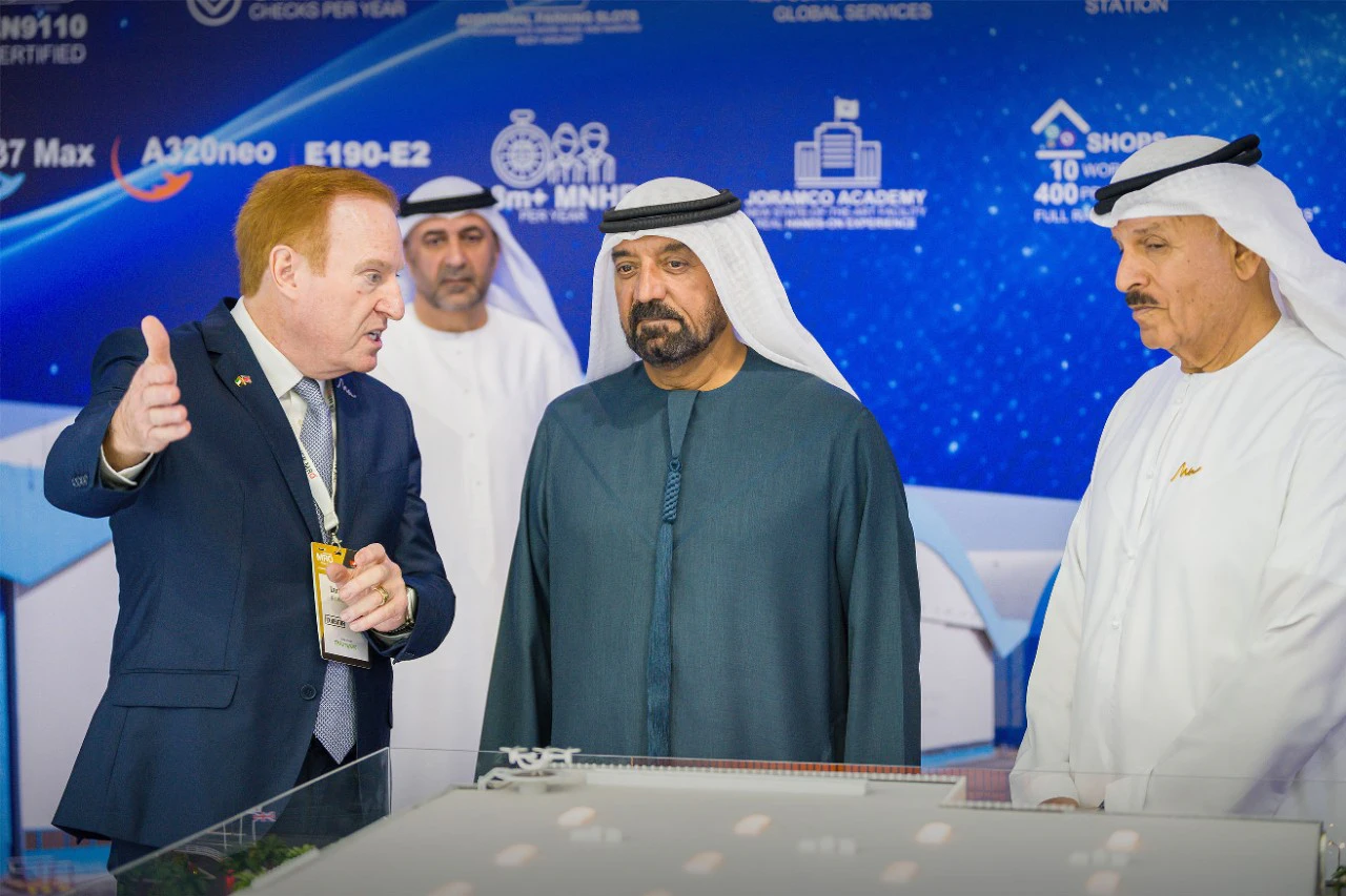 Aircraft maintenance showcase