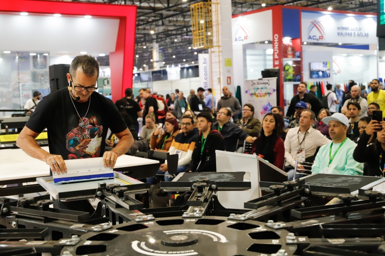 WHY EXHIBIT IN FUTUREPRINT?