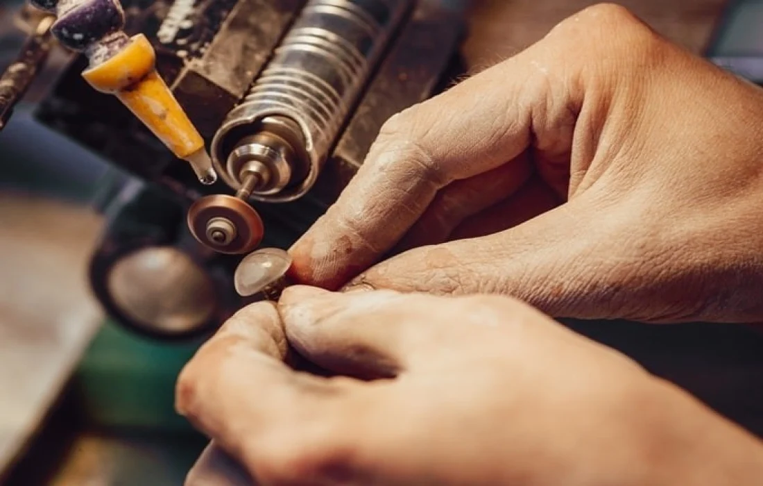 Tech Innovations Modernising The Jewellery Trade