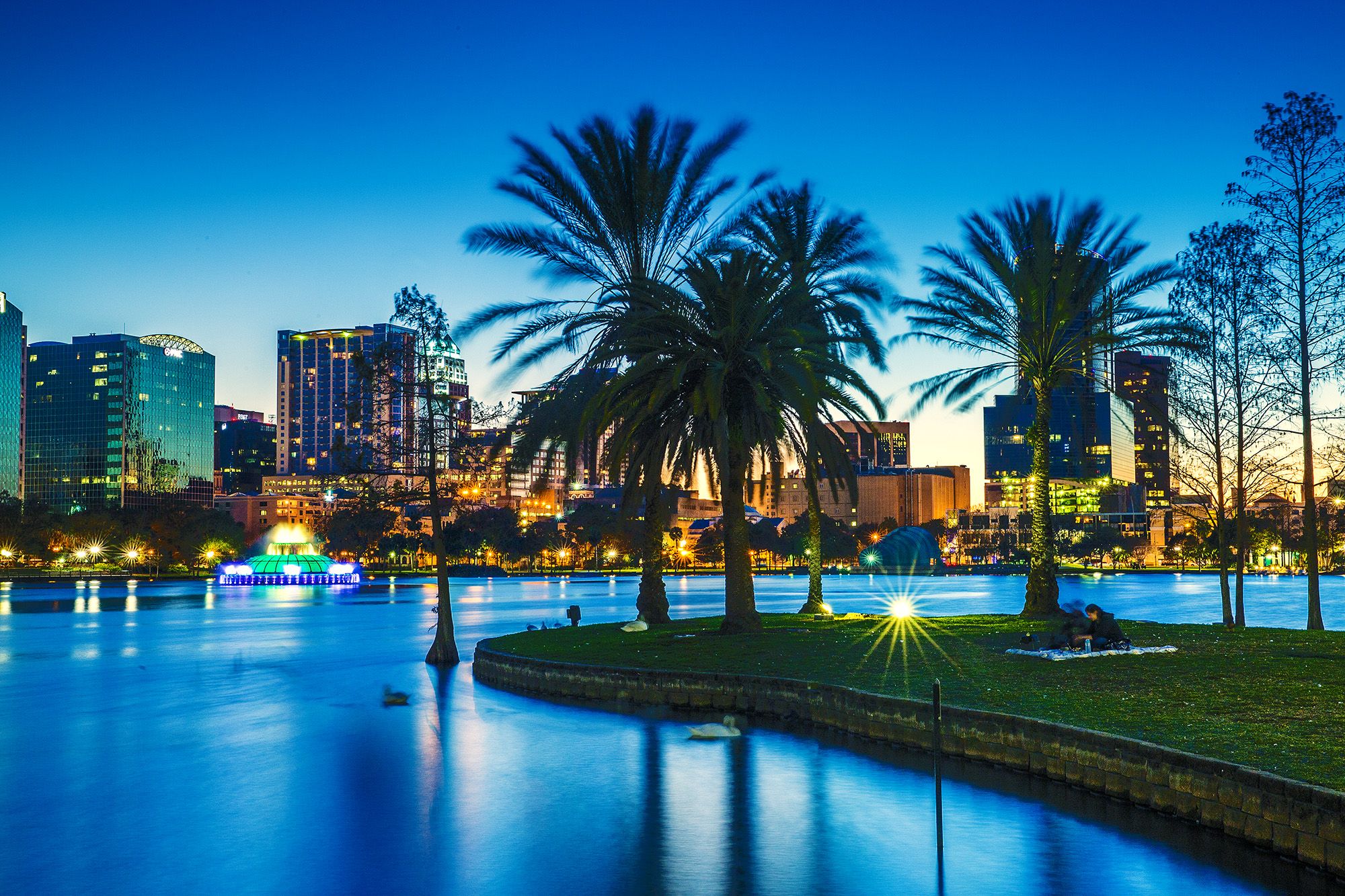 A view of Orlando, FL at dusk