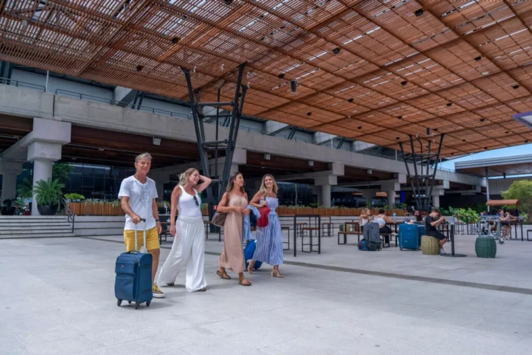 Descubra como o aeroporto de Florianópolis conseguiu economizar 20% na conta de luz